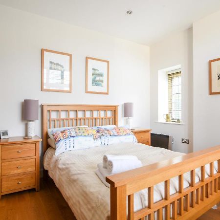 3 Coram Tower Apartment Lyme Regis Exterior photo